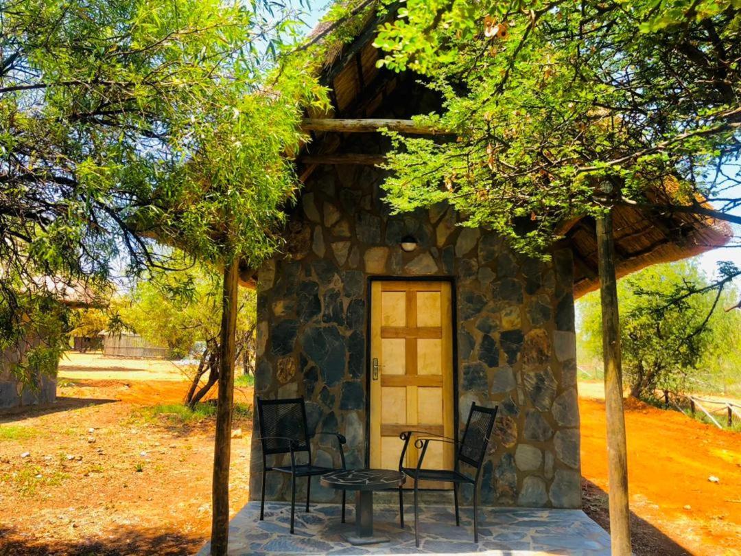 Big Valley Game Lodge Lobatse Kültér fotó